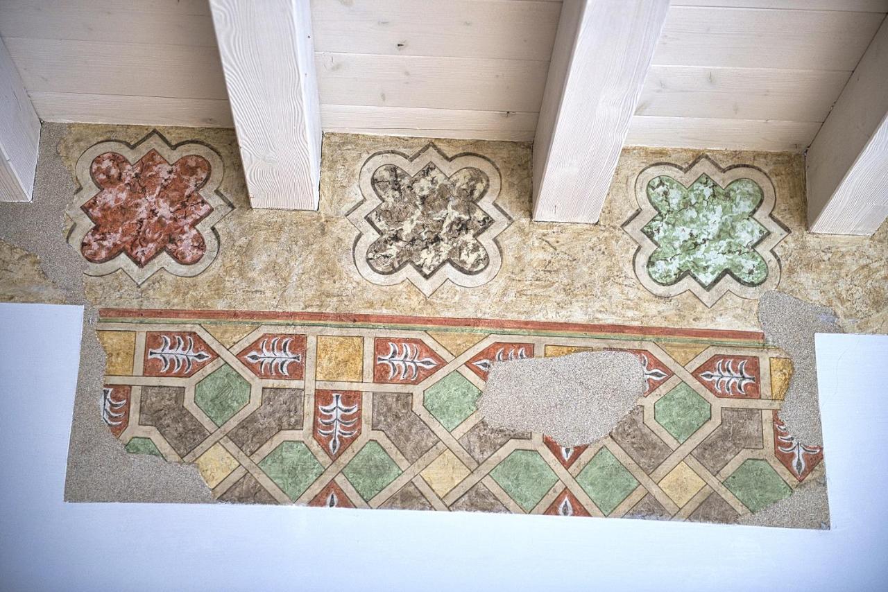 Relais Balcone Di Giulietta Ξενοδοχείο Βερόνα Εξωτερικό φωτογραφία The floor of the nave
